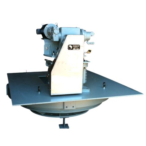 Envirodyne Hercules drive unit with motor, gear housing and square mounting plate on a white background